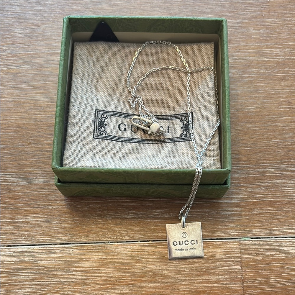 Gucci Silver Pendant Necklace
